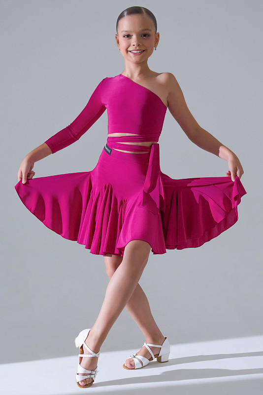 Porno eshakka barmoq qoydi