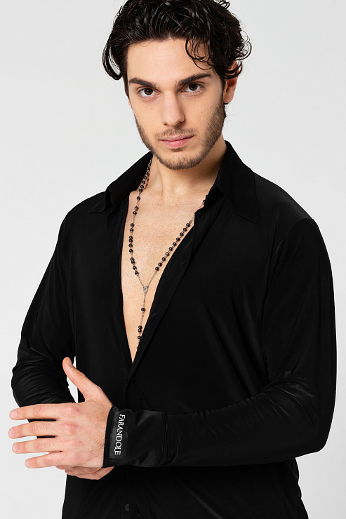 Рубашка мужская с длинным рукавом и разрезами